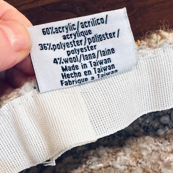 🌟HP🌟VTG Neutral Boucle Cadet Cap by Nine West OS - Picture 8 of 9